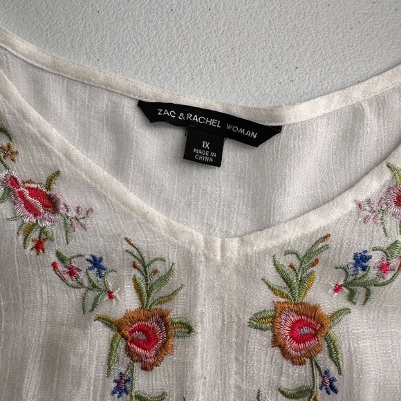 Zac & Rachel White Blouse with Floral Embroidery - Picture 2 of 9